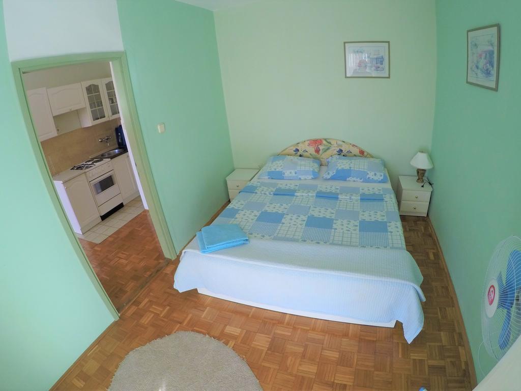 Blue City Apartment'S Repic Biograd Na Moru Exterior photo