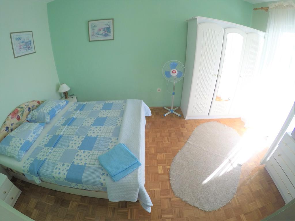 Blue City Apartment'S Repic Biograd Na Moru Exterior photo