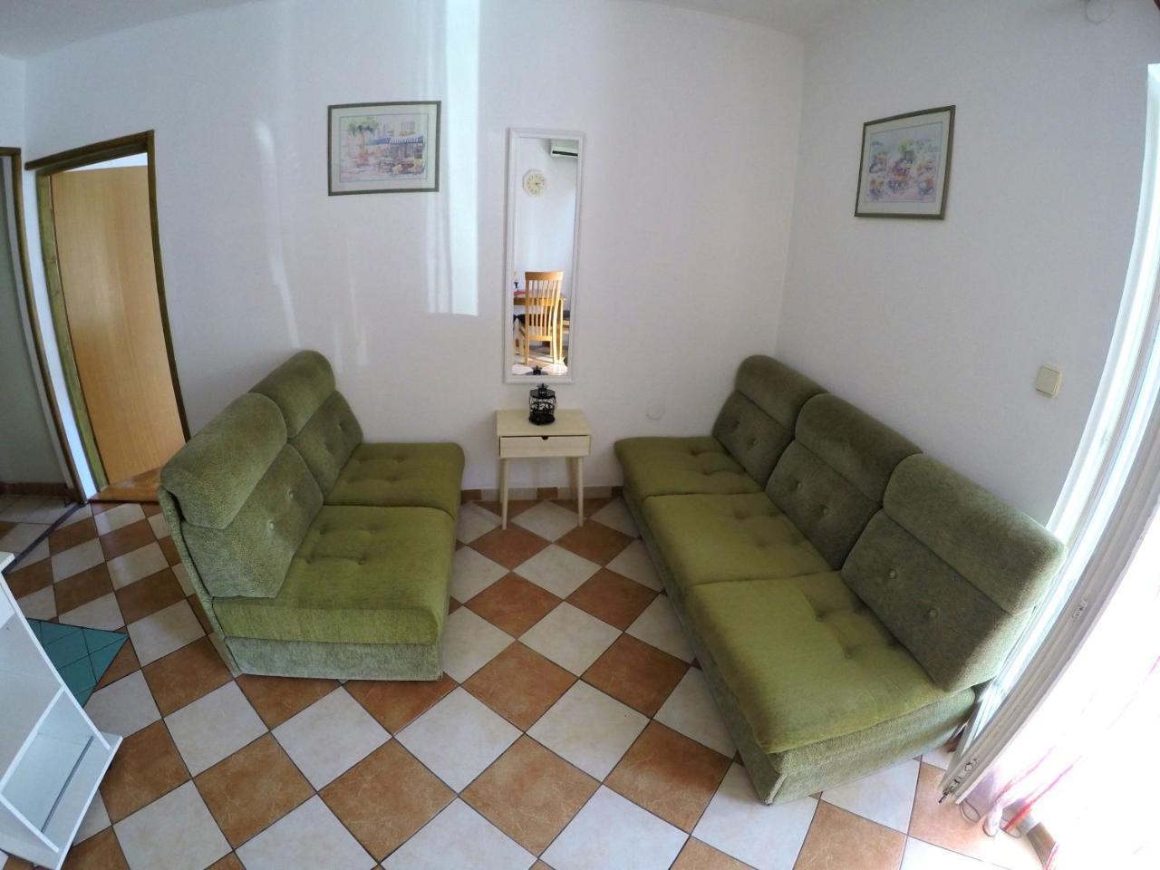 Blue City Apartment'S Repic Biograd Na Moru Exterior photo